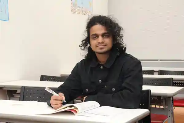 インド　アビさん 
